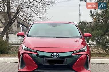 Хетчбек Toyota Prius 2017 в Києві