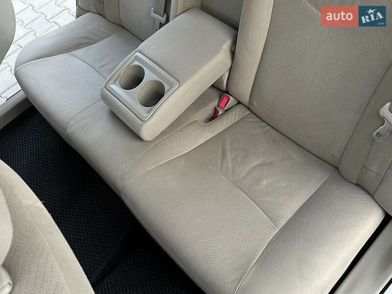 Хетчбек Toyota Prius 2012 в Одесі