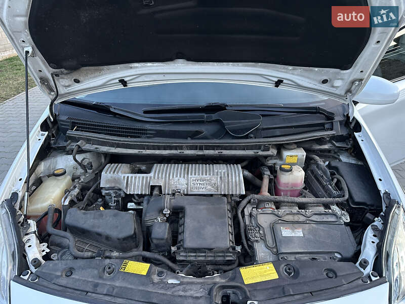 Хетчбек Toyota Prius 2012 в Одесі