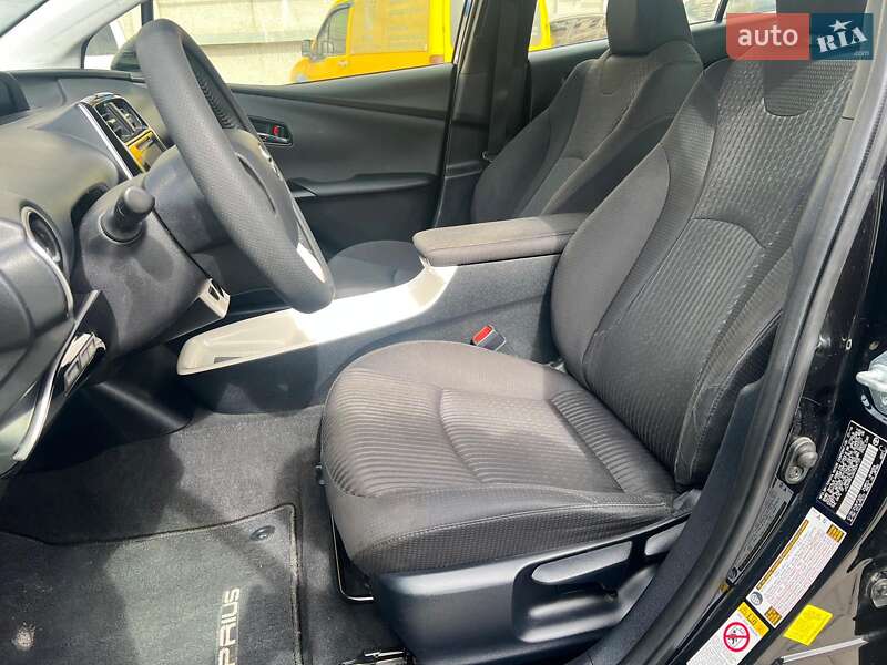 Хетчбек Toyota Prius 2016 в Одесі фото 27 Хетчбек Toyota Prius 2016 в Одесі