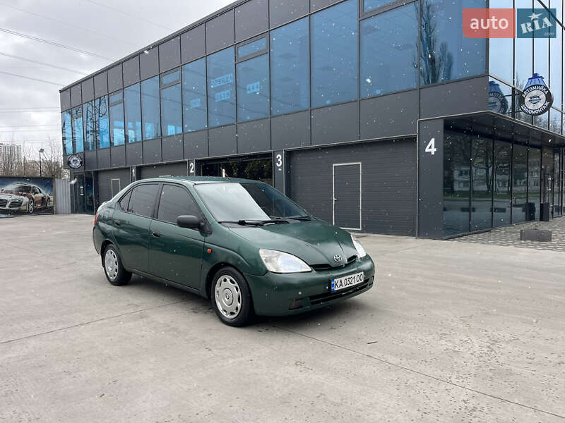 Toyota Prius 2001