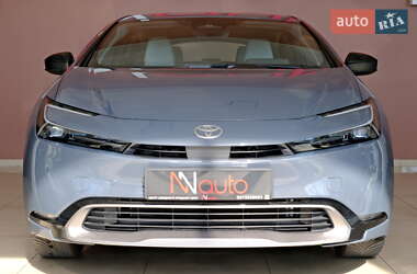 Хэтчбек Toyota Prius 2024 в 