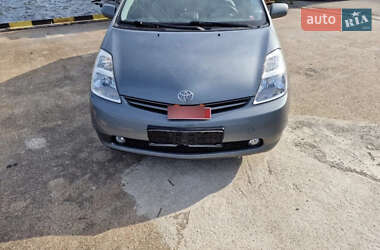 Хетчбек Toyota Prius 2005 в 