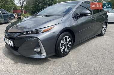 Хетчбек Toyota Prius 2017 в Києві