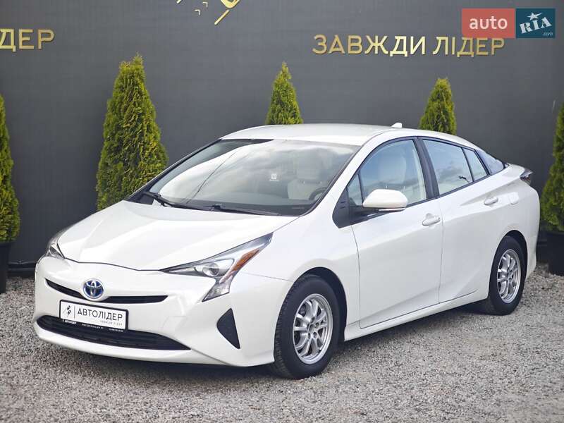 Хэтчбек Toyota Prius 2016 в Одессе