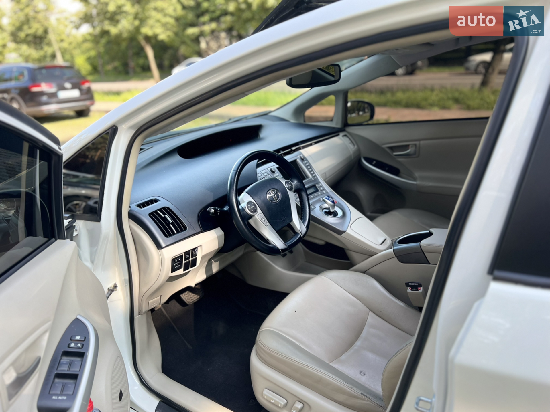 2014 Toyota Prius - мініатюра 16