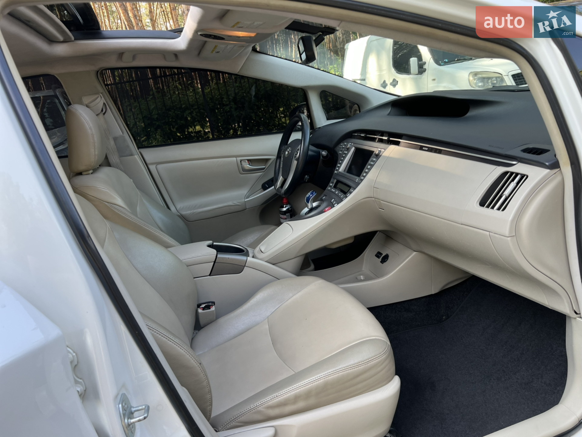 2014 Toyota Prius - мініатюра 28