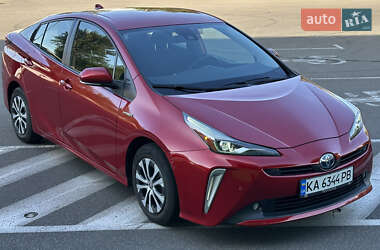 Хэтчбек Toyota Prius 2021 в Киеве