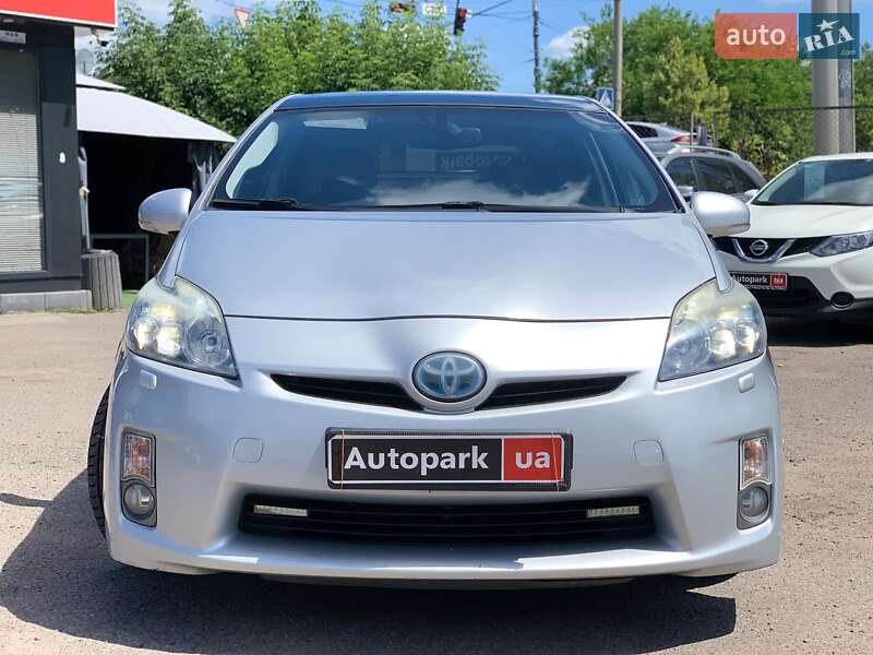 Хэтчбек Toyota Prius 2010 в Виннице