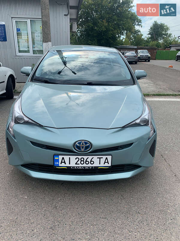 Хэтчбек Toyota Prius 2018 в Броварах