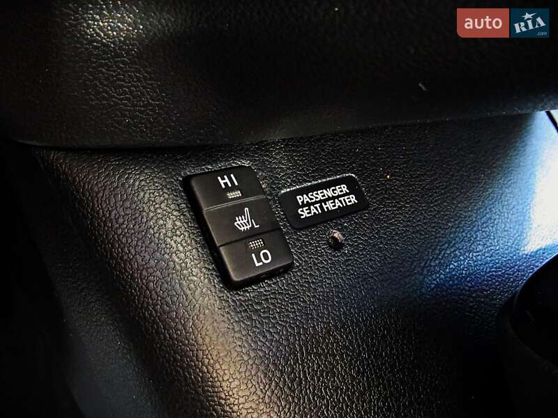 Хетчбек Toyota Prius 2017 в Черкасах