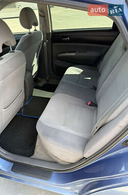 Хетчбек Toyota Prius 2005 в 