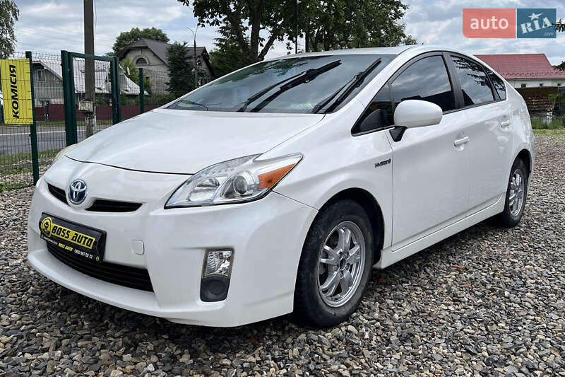 Хэтчбек Toyota Prius 2010 в Коломые