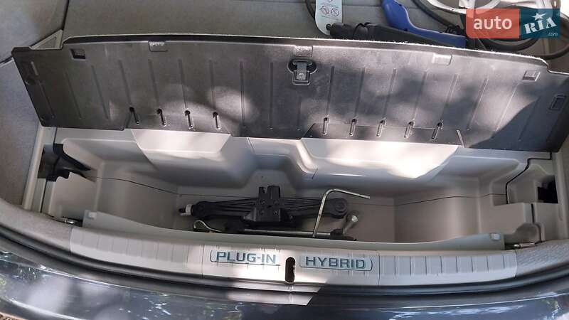 Хэтчбек Toyota Prius 2013 в Одессе