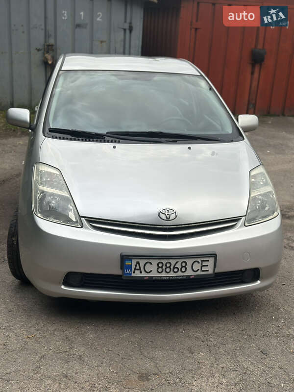 Хетчбек Toyota Prius 2005 в Луцьку