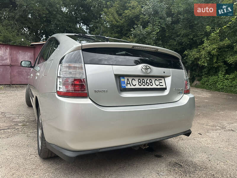 Хетчбек Toyota Prius 2005 в Луцьку