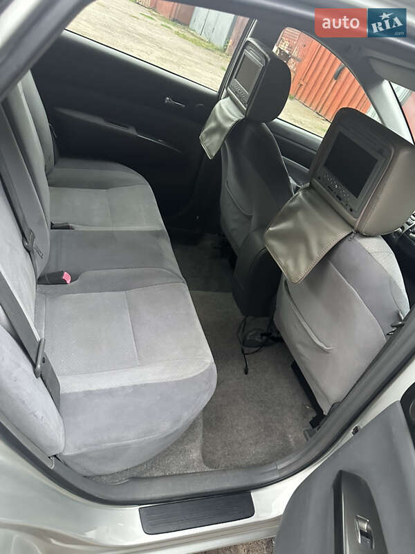 Хетчбек Toyota Prius 2005 в Луцьку