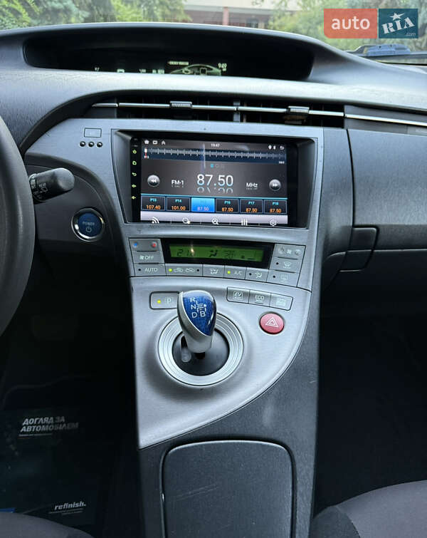 Хэтчбек Toyota Prius 2014 в Одессе