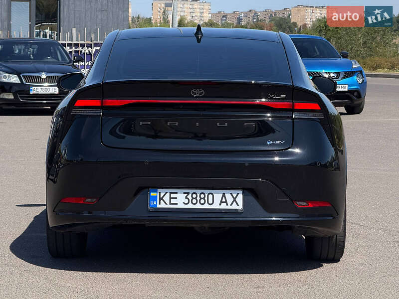 Хэтчбек Toyota Prius 2023 в Кривом Роге