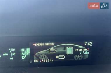 Хетчбек Toyota Prius 2015 в Звягелі