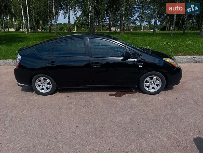 Хэтчбек Toyota Prius 2008 в Житомире