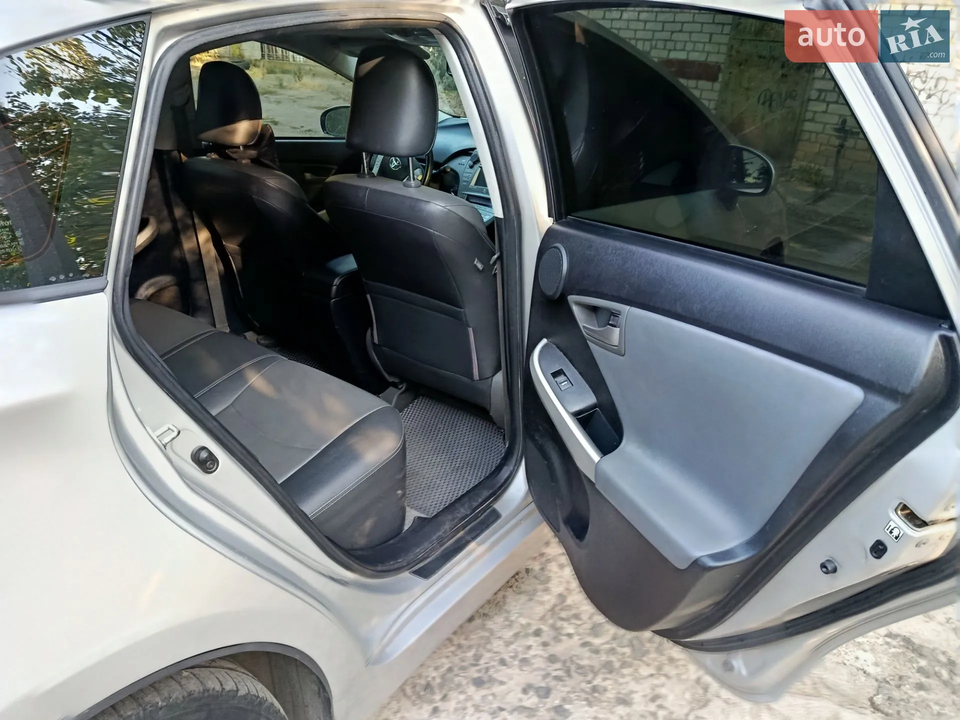 2012 Toyota Prius - мініатюра 3