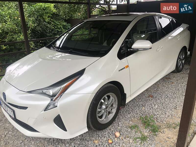 Хэтчбек Toyota Prius 2018 в Ровно фото 5 Хэтчбек Toyota Prius 2018 в Ровно
