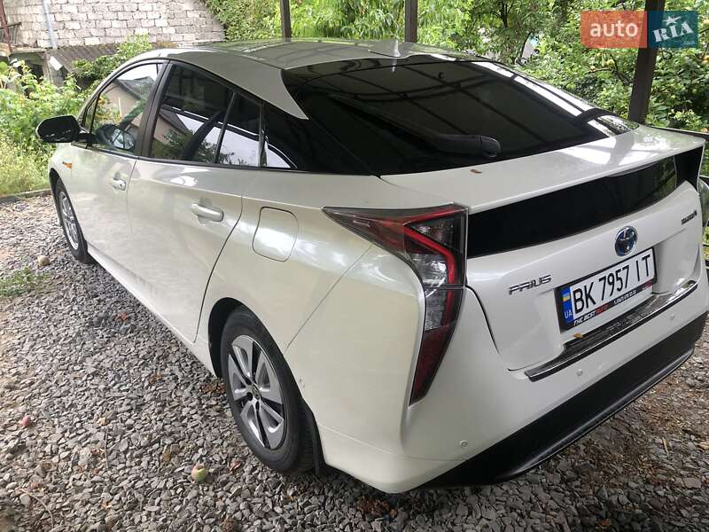 Хэтчбек Toyota Prius 2018 в Ровно фото 7 Хэтчбек Toyota Prius 2018 в Ровно