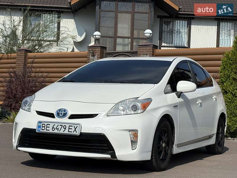 Хетчбек Toyota Prius 2012 в Києві