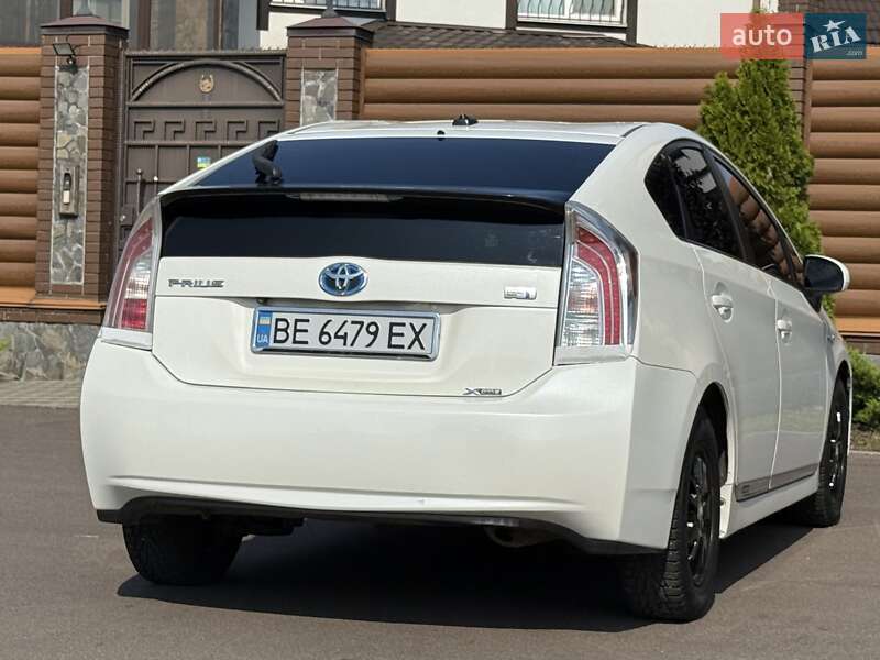 Хетчбек Toyota Prius 2012 в Києві