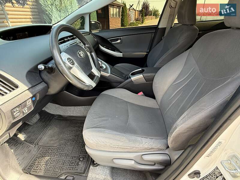 Хетчбек Toyota Prius 2012 в Києві