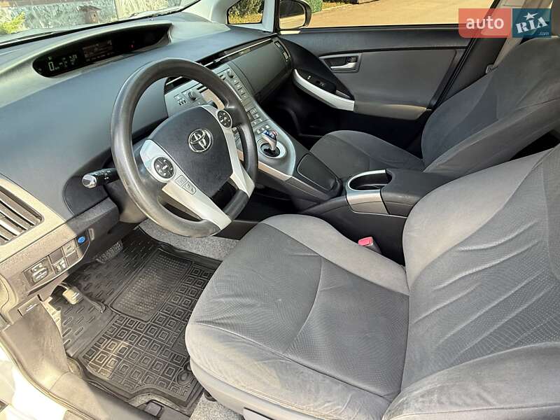 Хетчбек Toyota Prius 2012 в Києві