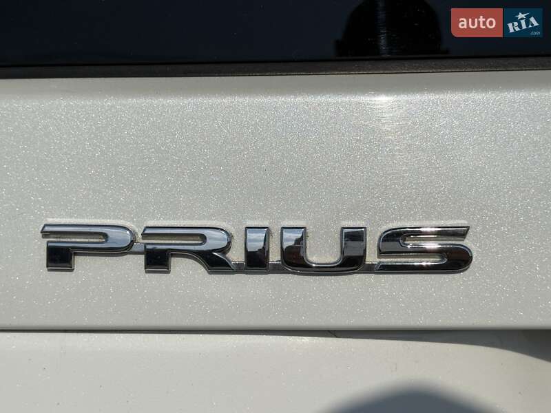 Хетчбек Toyota Prius 2012 в Києві