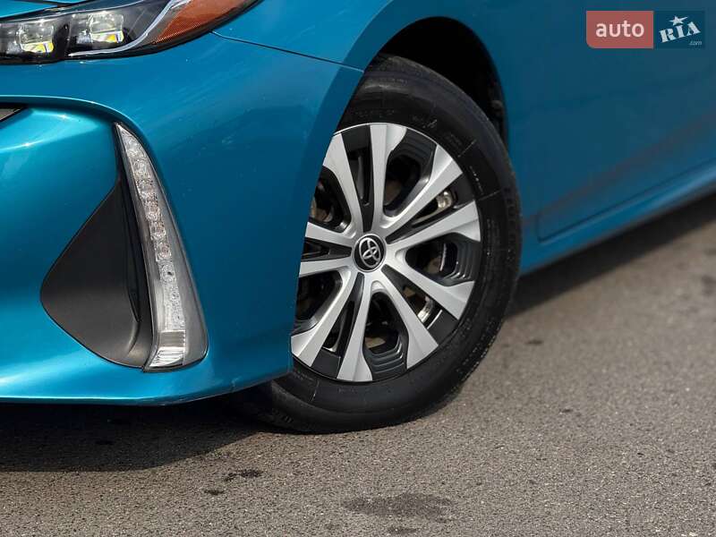 Хетчбек Toyota Prius 2019 в Кривому Розі