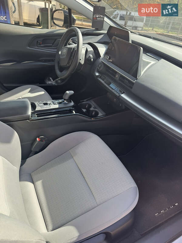 Хетчбек Toyota Prius 2023 в Кривому Розі фото 7 Хетчбек Toyota Prius 2023 в Кривому Розі