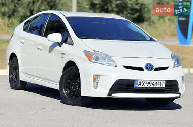 Хэтчбек Toyota Prius 2015 в Харькове