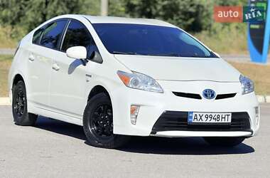 Хэтчбек Toyota Prius 2015 в Харькове
