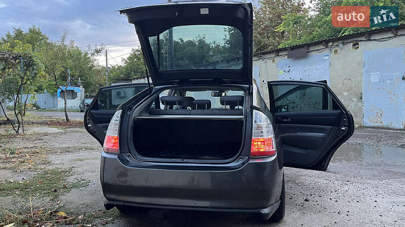 Хэтчбек Toyota Prius 2007 в Одессе