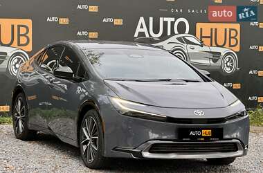 Хэтчбек Toyota Prius 2024 в 
