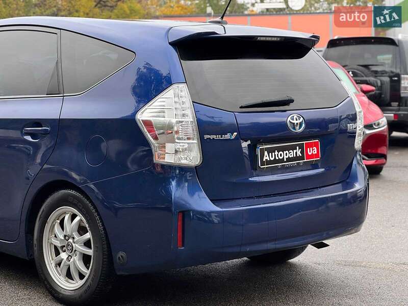 Хетчбек Toyota Prius 2012 в Києві фото 9 Хетчбек Toyota Prius 2012 в Києві