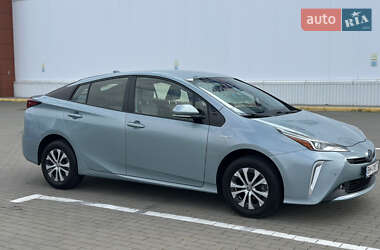 Хэтчбек Toyota Prius 2019 в 