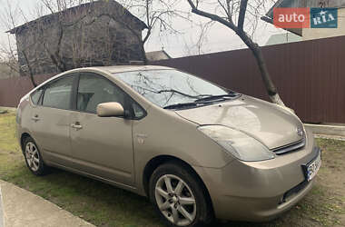 Хэтчбек Toyota Prius 2006 в Новояворовске