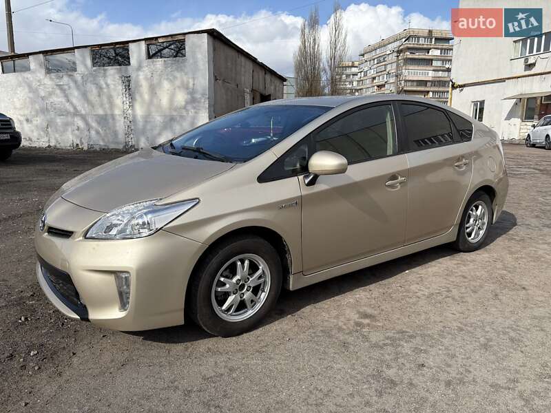 Хэтчбек Toyota Prius 2011 в Киеве фото 2 Хэтчбек Toyota Prius 2011 в Киеве