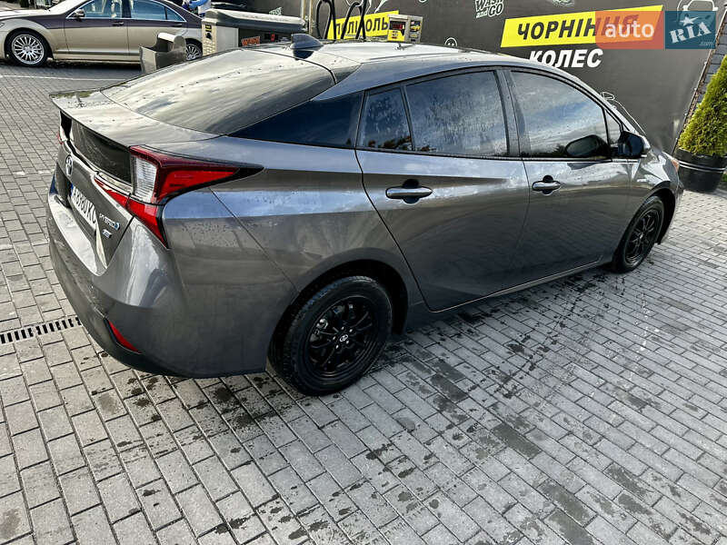Хэтчбек Toyota Prius 2022 в Кременчуге