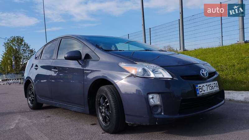 Хетчбек Toyota Prius 2010 в Львові фото 5 Хетчбек Toyota Prius 2010 в Львові