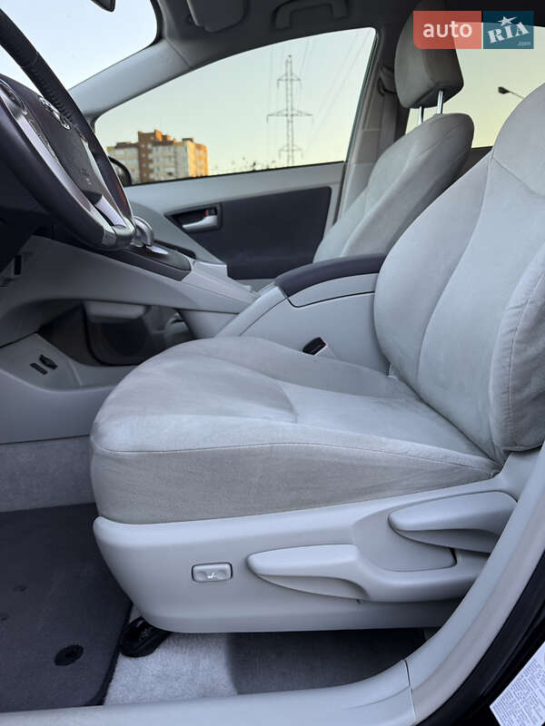 Хэтчбек Toyota Prius 2010 в Виннице фото 11 Хэтчбек Toyota Prius 2010 в Виннице
