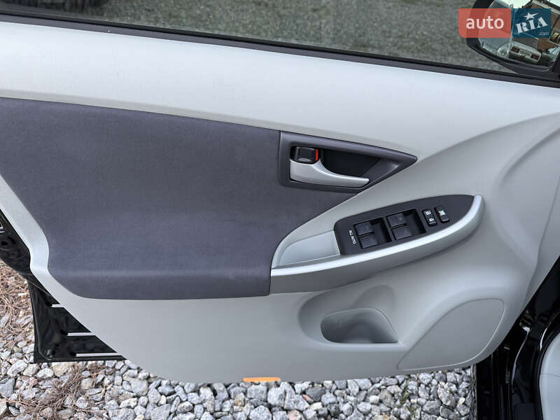 Хэтчбек Toyota Prius 2010 в Виннице фото 15 Хэтчбек Toyota Prius 2010 в Виннице
