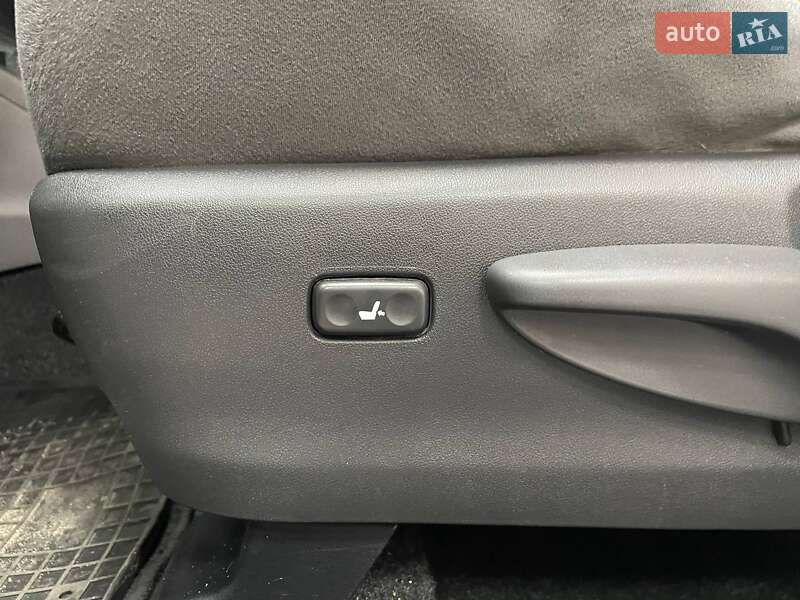 Хэтчбек Toyota Prius 2012 в Киеве фото 36 Хэтчбек Toyota Prius 2012 в Киеве