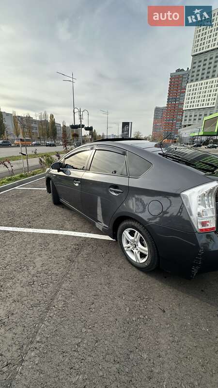 Хэтчбек Toyota Prius 2010 в Киеве фото 11 Хэтчбек Toyota Prius 2010 в Киеве