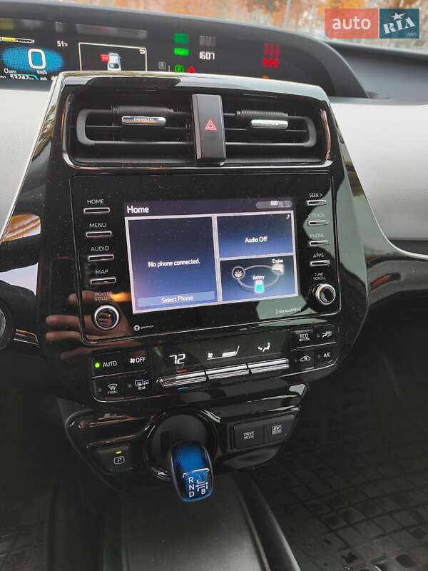 Хетчбек Toyota Prius 2022 в Дніпрі